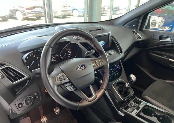 Ford Kuga cena 88800 przebieg: 79000, rok produkcji 2018 z Tychy małe 562